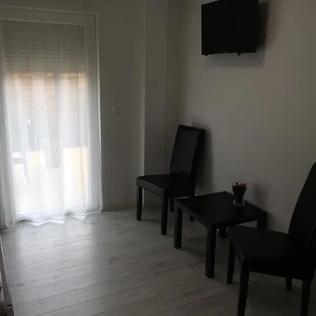 Διαμέρισμα Aranyhars Apartman *